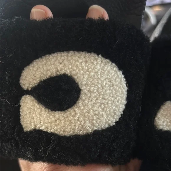 Coach Black and White Fuzzy Slides - Picture 6 of 6